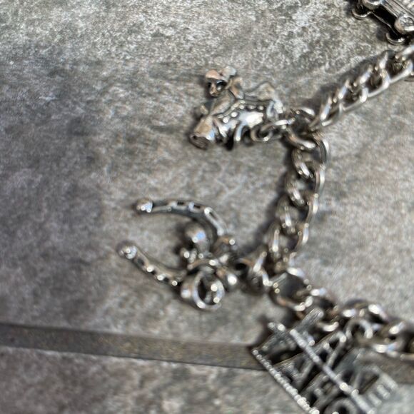 Vintage silver tone Lake Tahoe charm bracelet - Picture 6 of 11